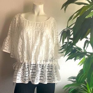 White blouse batwing women’s X-Large A.N.A